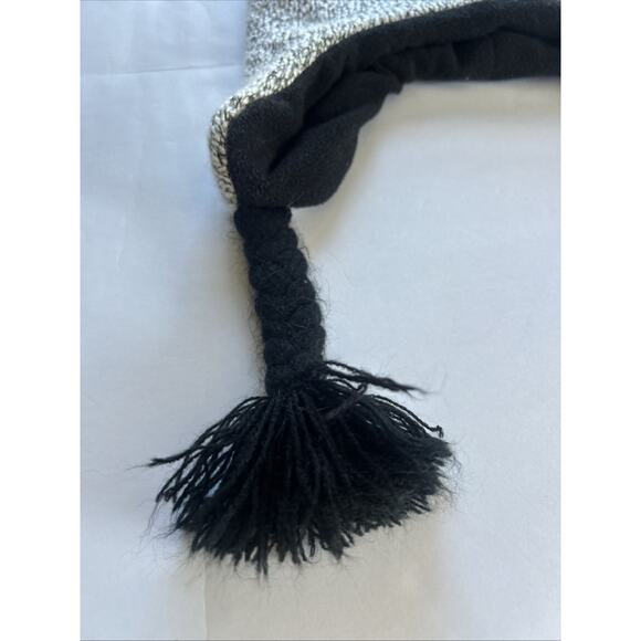 Women’s Knit Winter Grey Panda Hat One Size - Picture 4 of 6